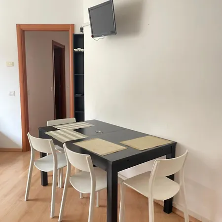 2 In Pieno Centro Διαμέρισμα *